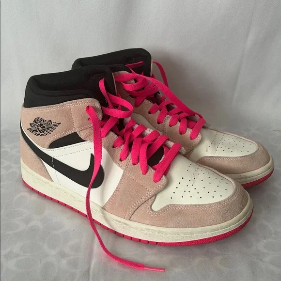 Nike Air Jordan 1 Mid SE Crimson Tint Iconic Sneaker Shoes **Size 8.5** - Picture 2 of 10